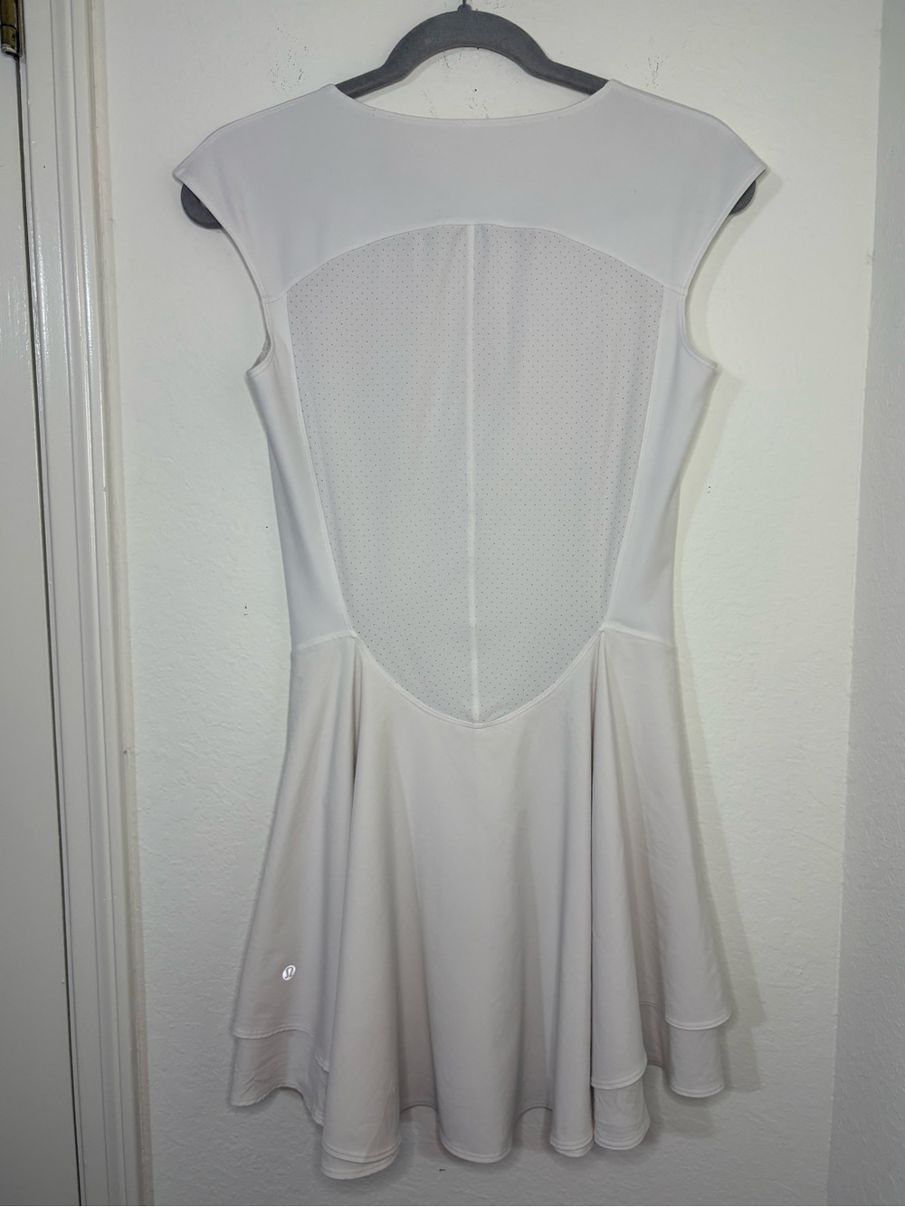 Lululemon Everlux Mesh-Back Tennis Dress white size 8 - Picture 9 of 16